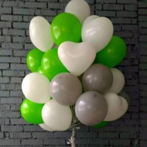 Облако из 30 гелиевых шаров на праздник
