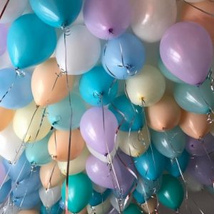Нежные тона под потолком  19шт
