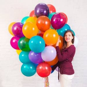 Набор из 30 разноцветных шаров