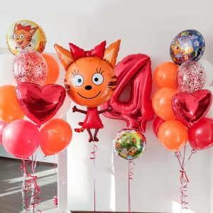 Шарики 4 года с цифрой и фигурой Карамельки из мультфильма 3 кота.23шт